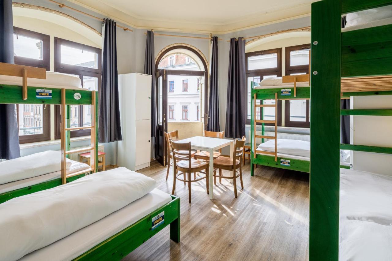 Hostel Mondpalast Dresden Bagian luar foto