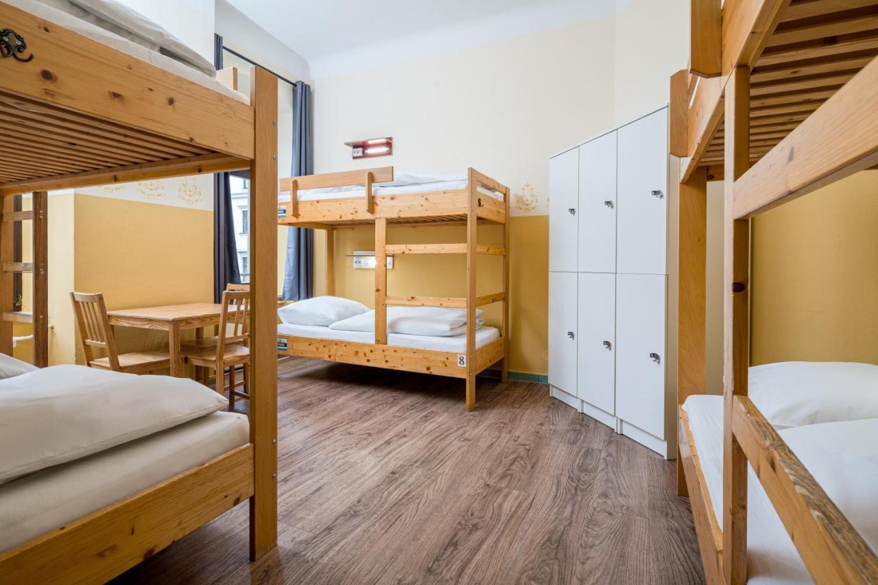 Hostel Mondpalast Dresden Bagian luar foto