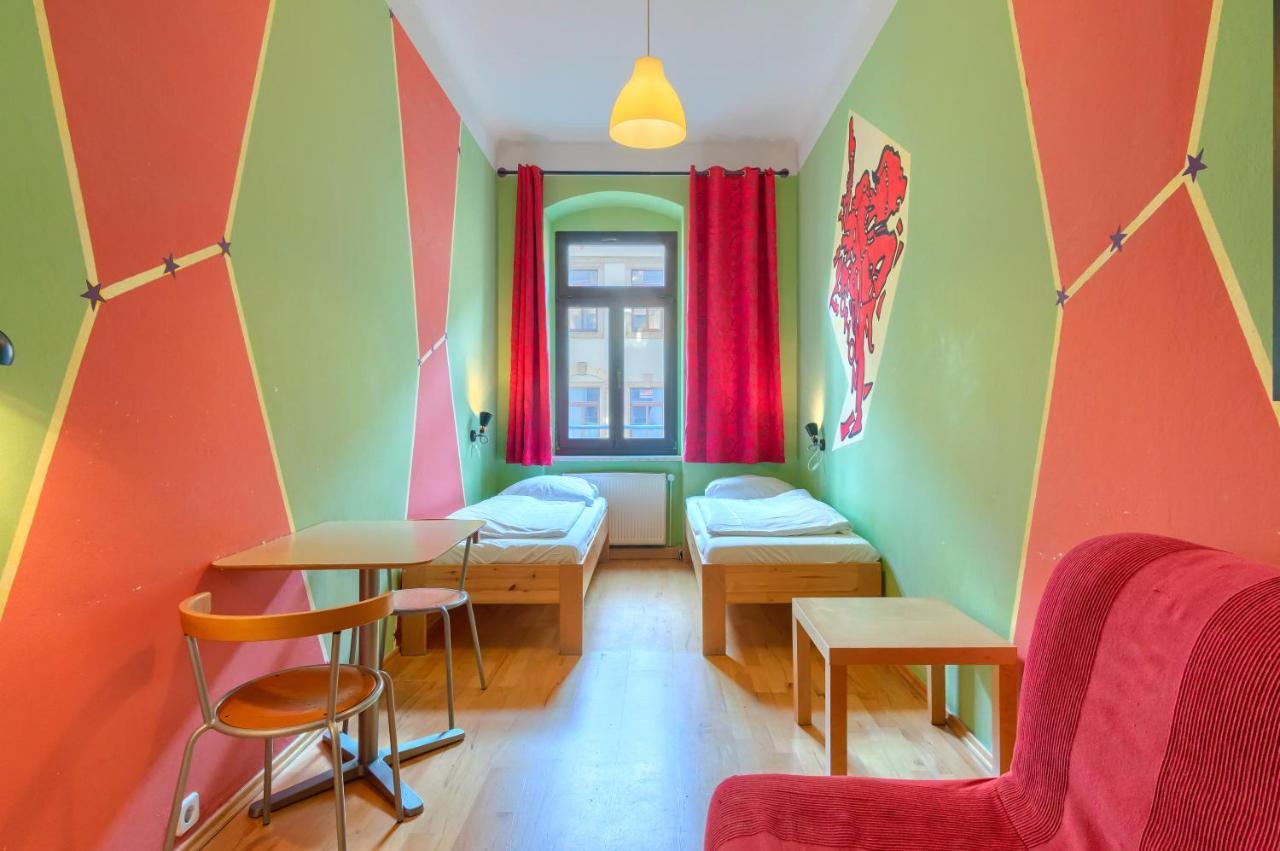 Hostel Mondpalast Dresden Bagian luar foto