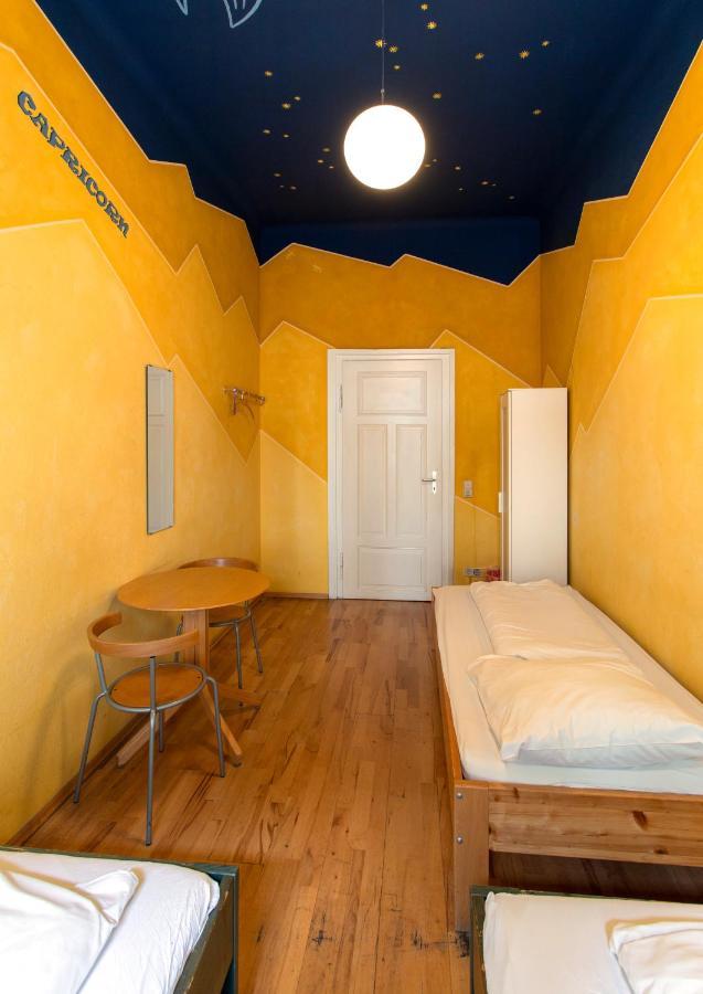 Hostel Mondpalast Dresden Bagian luar foto