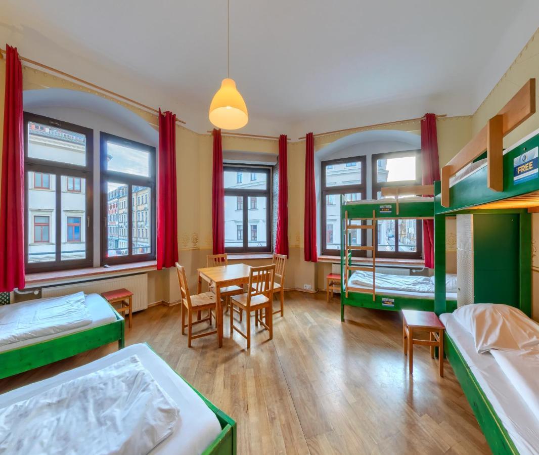 Hostel Mondpalast Dresden Bagian luar foto