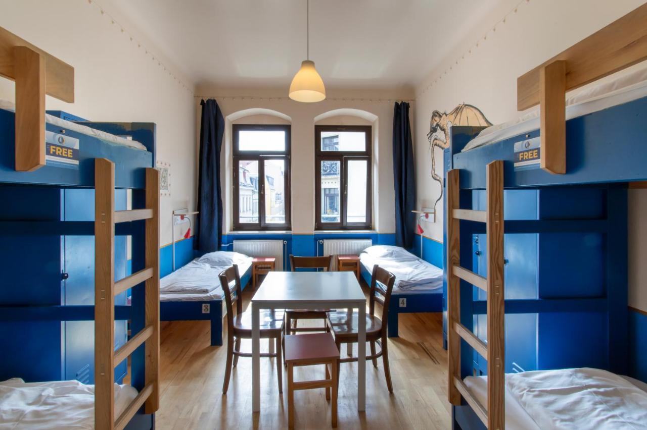 Hostel Mondpalast Dresden Bagian luar foto