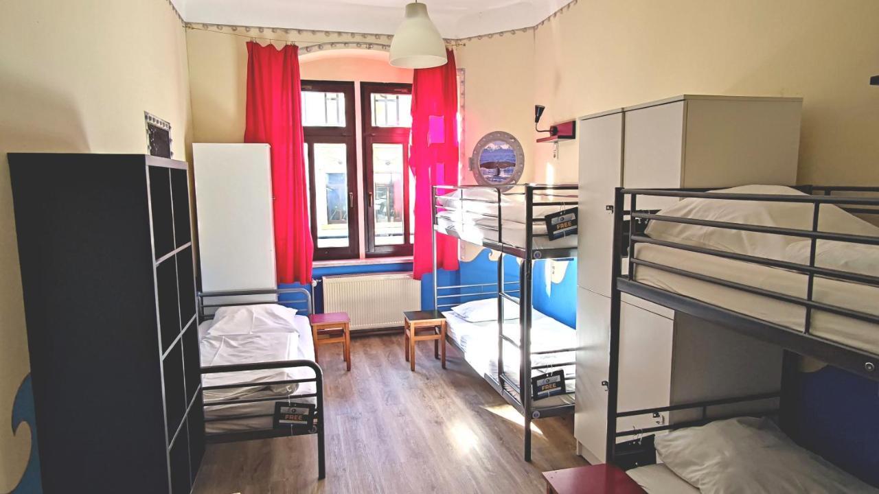 Hostel Mondpalast Dresden Bagian luar foto
