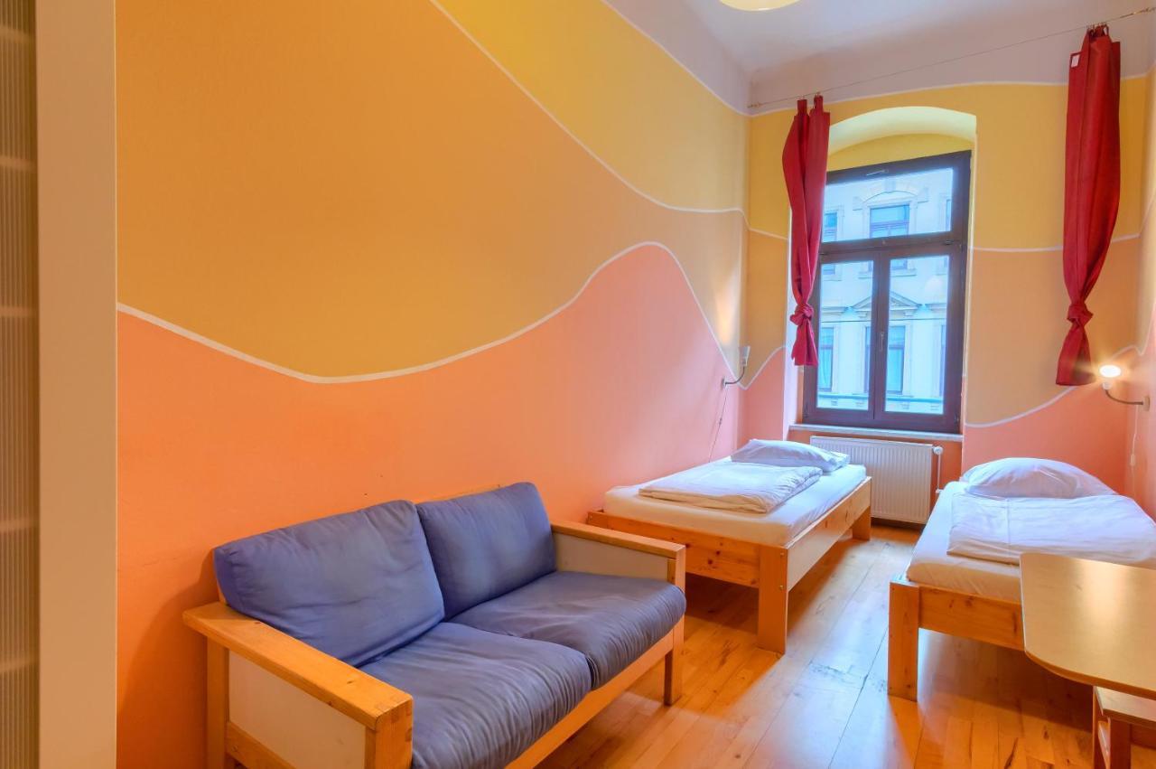 Hostel Mondpalast Dresden Bagian luar foto
