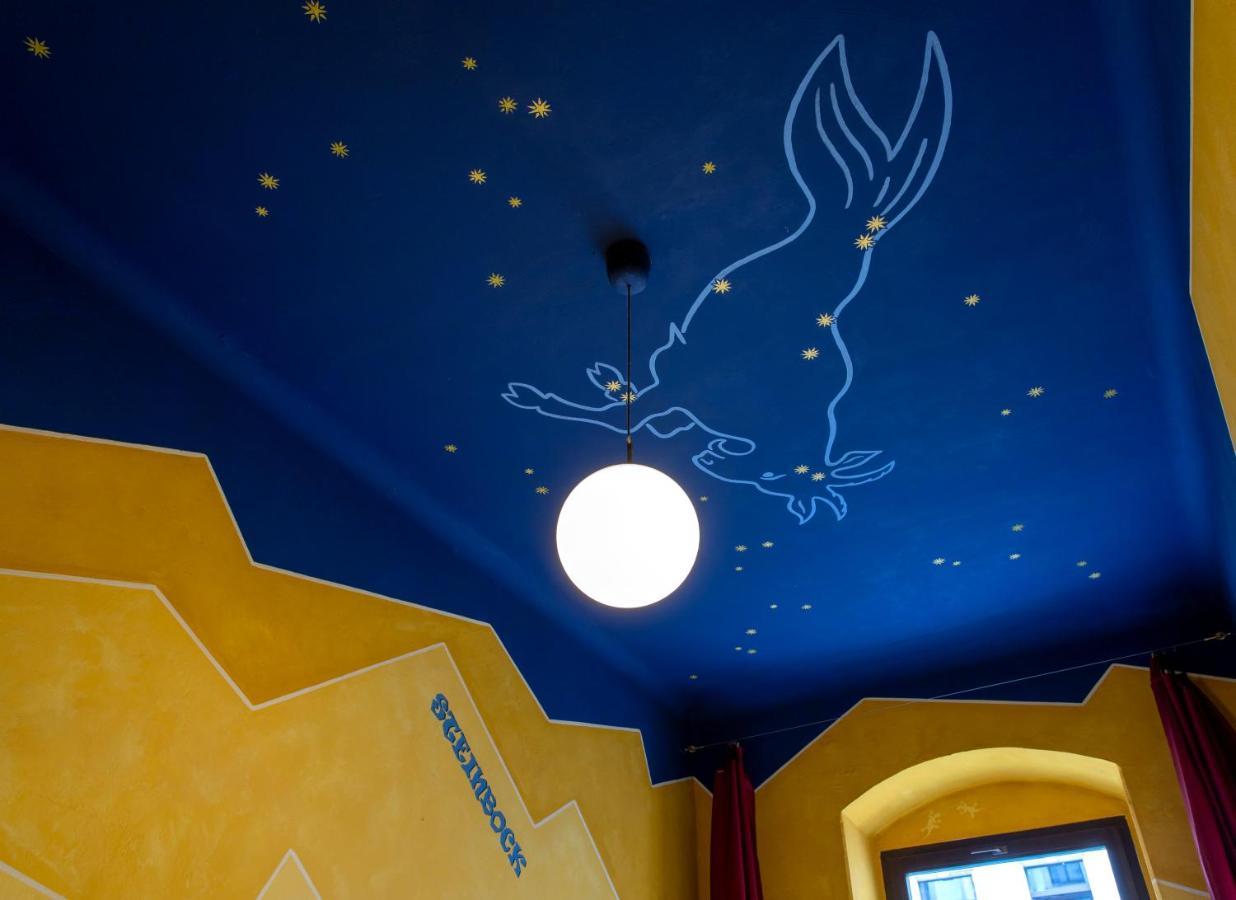 Hostel Mondpalast Dresden Bagian luar foto