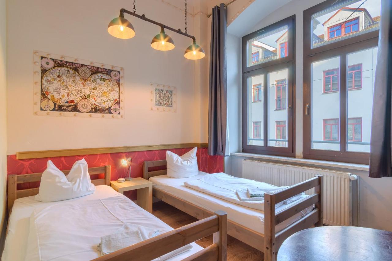 Hostel Mondpalast Dresden Bagian luar foto